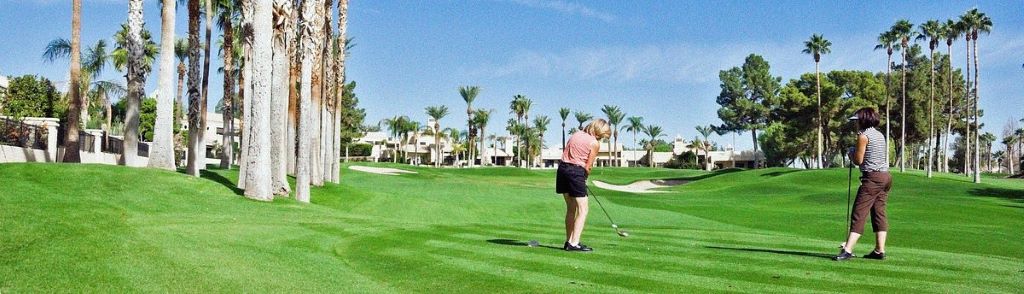 How can I find local budget golf courses?