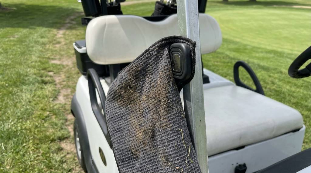 How to Clean Magnetic Golf Towel Magnets Safely